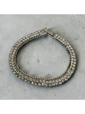 Silver Rhinestone Tennis Bracelet 7 Inches With Secure Clasp - Elegant Jewelry F